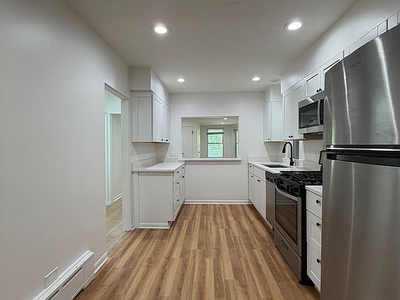 5th image of 1226 Sherman Ave APT 2S
