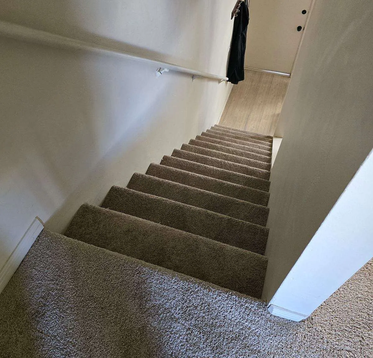 2 bed, 1300 sqft, $4,100 — Photo 3