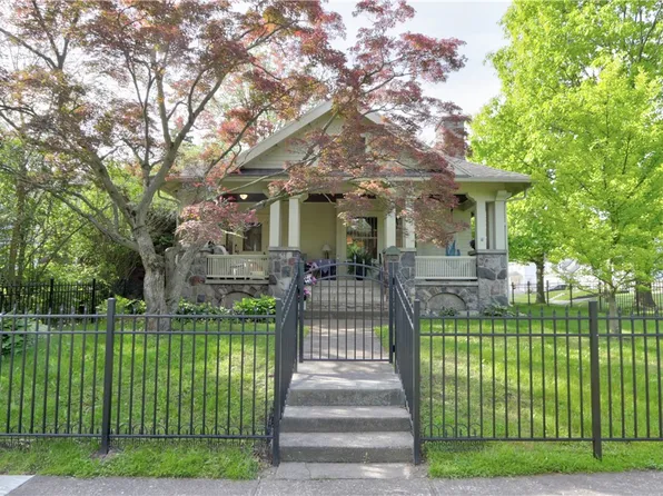 365 Washington St, Geneva, NY 14456