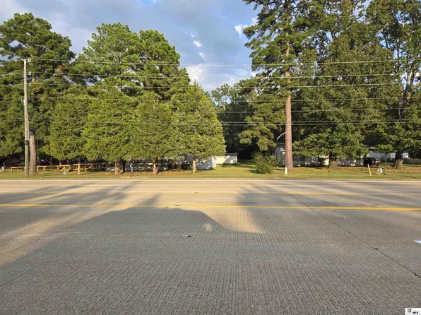 11936 Crossett Rd, Bastrop, LA 71220