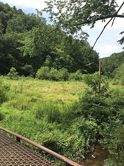 2nd image of 9151 Ky Route 825