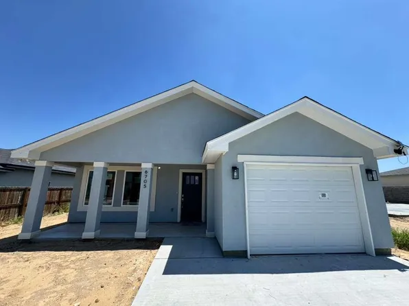 6705 El Jinete Dr, Laredo, TX 78043
