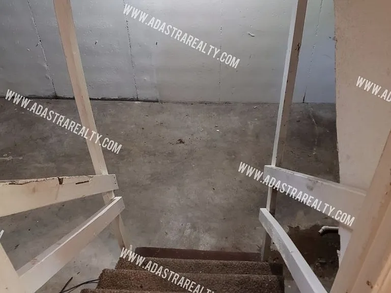 120 S Julia St — Photo 3
