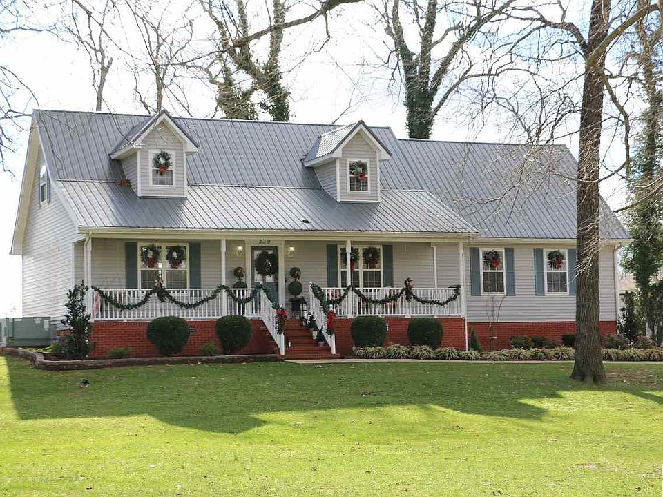 1st image of 239 W Grove Dr
