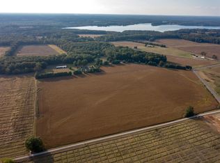 297 Gary Ln, Estill Springs, TN 37330