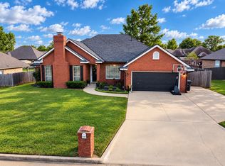 1307 Castle Creek St, Shawnee, OK 74804