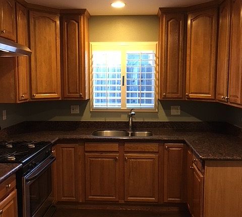 5th image of 1017 Miner Ave