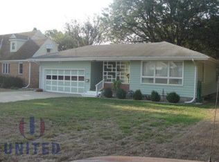 3208 38th St, Sioux City, IA 51108