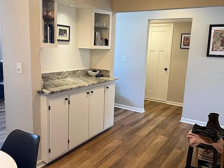 42556 Plymouth Hollow Dr — Photo 3
