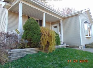 814 Sherwood Rd, Charleston, WV 25314