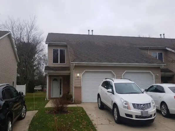 7709 Brandywine Creek Dr APT 401, Northfield, OH 44067