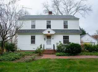 30 Barn Door Hills Rd, Granby, CT 06035