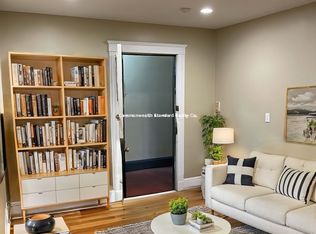 76 Egmont St, Brookline, MA 02446