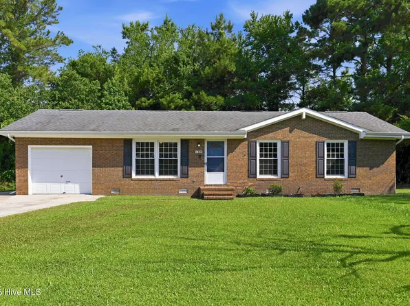 105 Vandergrift Drive, Jacksonville, NC 28540