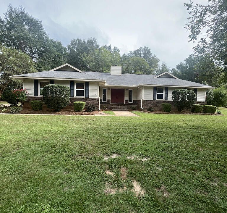 1st image of 200 S Oak Ridge Dr