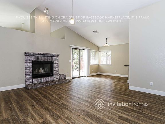 4th image of 3462 Lowther Way