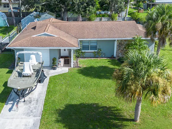 7506 KENWOOD Road, Fort Pierce, FL 34951