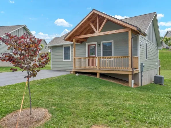 141 Pitts Way #127, Boone, NC 28645