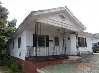 385 Woodlawn Ave, Cramerton, NC 28032