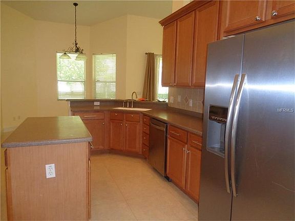 3rd image of 4356 Flora Vista Dr
