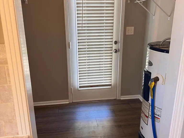 104 Bennett Dr — Photo 8