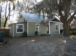 915 12th St, Pt Royal, SC 29935