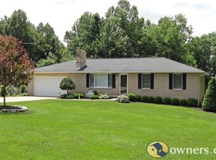 880 E Hanley Rd, Mansfield, OH 44903