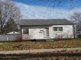 21426 Atlantic Ave, Warren, MI 48091