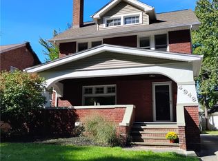 4948 Edgepark Dr, Garfield Heights, OH 44125