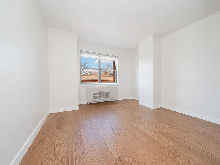 7525 153rd St #435 — Photo 2