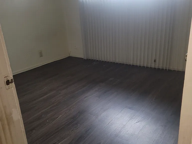 15357 Woodruff Pl #84 — Photo 2