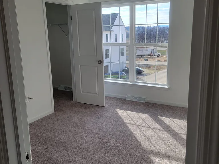 3118 Detweiler Ln — Photo 10