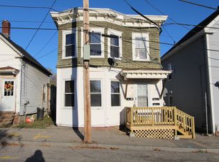 26 Blake St, Lewiston, ME 04240