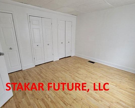 4th image of 1558 W New York St