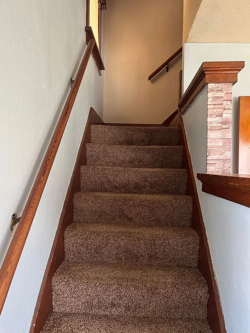Two Bedroom 1 Bathroom House for Rent! — Photo 2