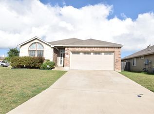 318 Emerald Ridge Dr, Temple, TX 76502