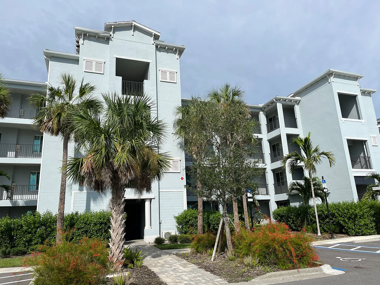 Heritage Landing Blvd. 14091 #124 — Photo 4