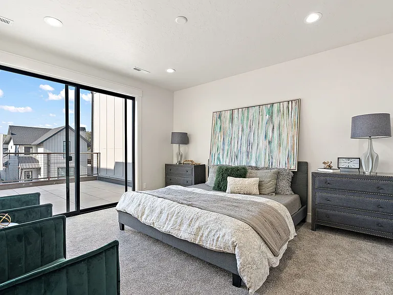 2450 W Iron Coop St #1 — Photo 6