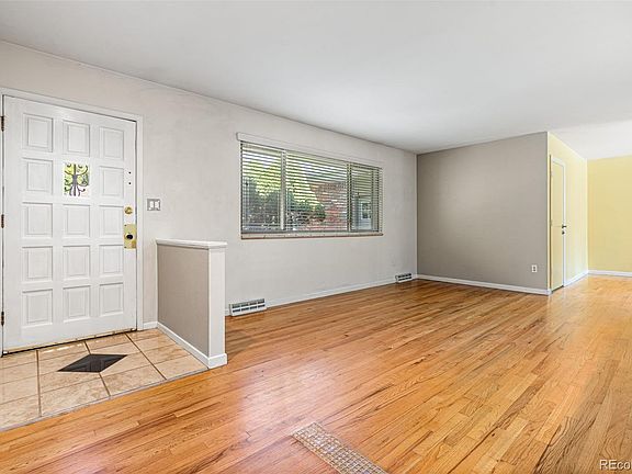 5th image of 222 W Fremont Avenue
