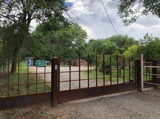 239 W La Entrada, Corrales, NM 87048