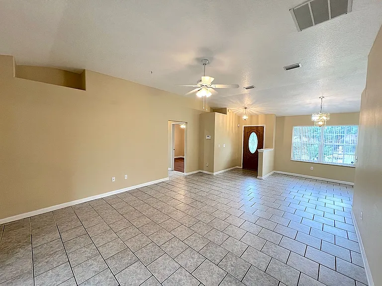 122 Parkview Dr — Photo 10