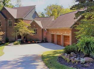 8909 Woodacre Ln, Indianapolis, IN