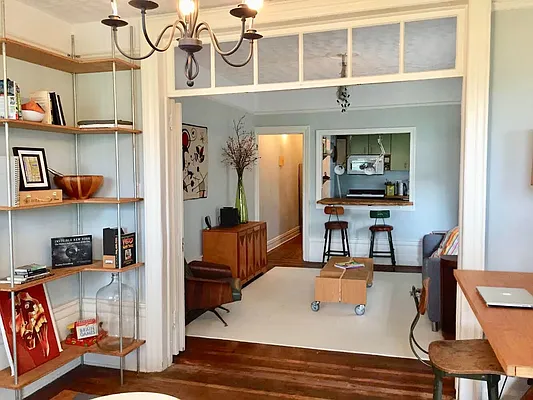 Sold by Living New York | media 7