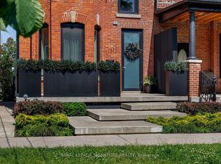 17 Lakeview Ave, Toronto, ON M6J 3B2