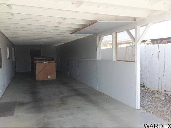 4th image of 1647 Yale Dr