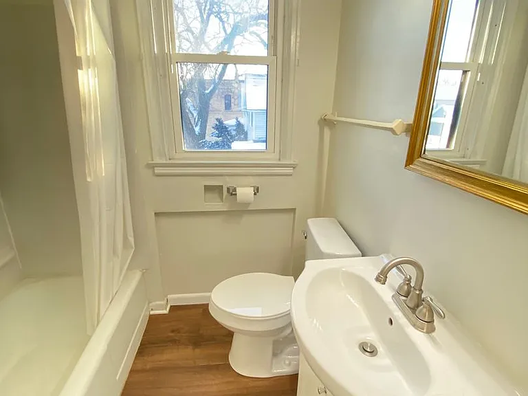 1511 Oregon St — Photo 11