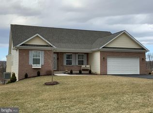 123 Reprisal Rd, Inwood, WV 25428