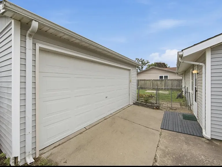 6654 N Longmont St — Photo 11