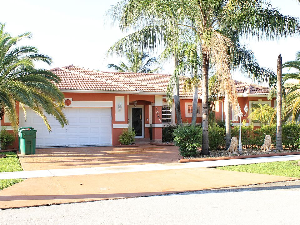 1st image of 9069 Nw 157 Avenue