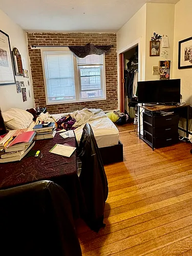 40 Anderson St #12 Photo 1